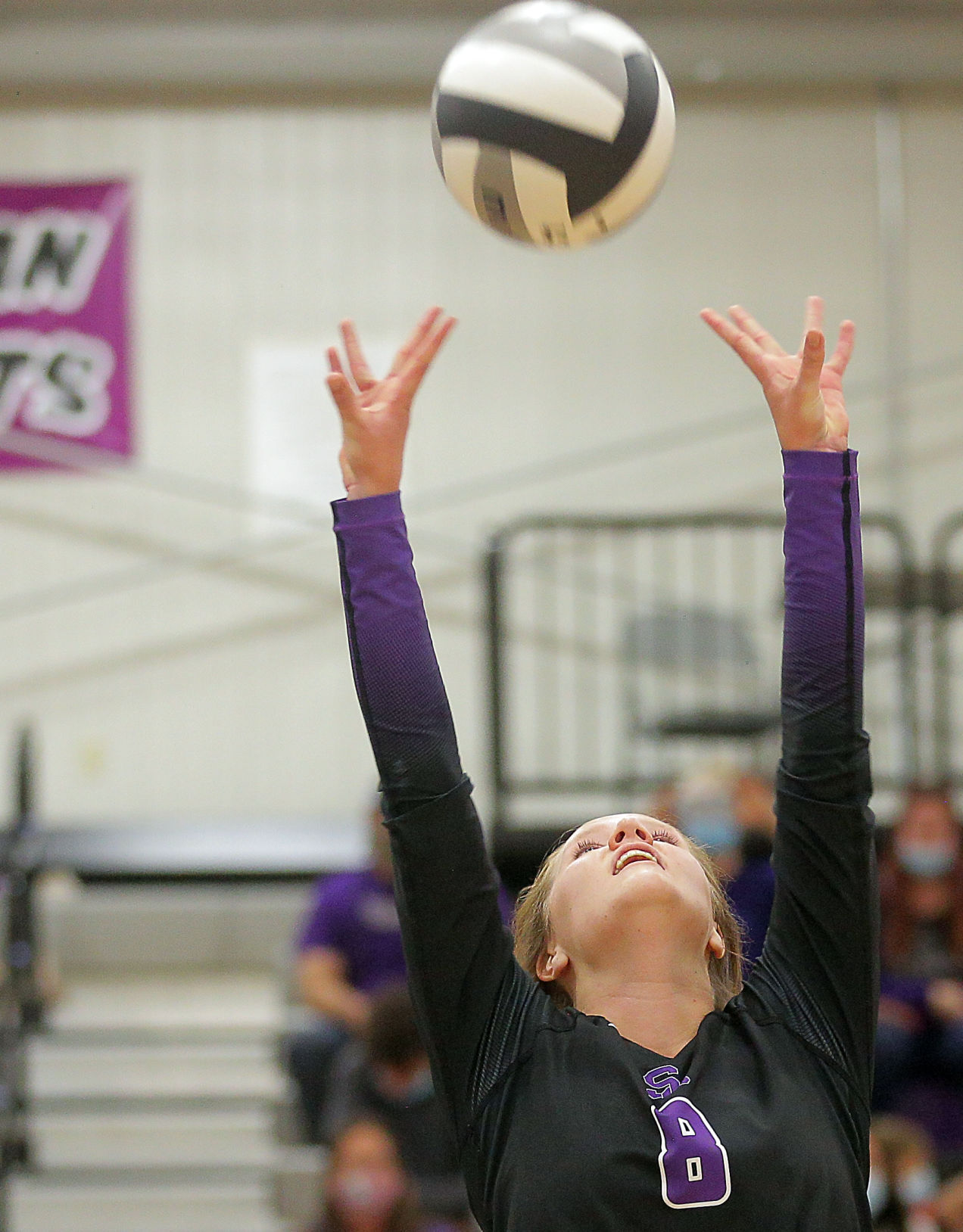 Truckee at Spring Creek Volleyball 49.jpg